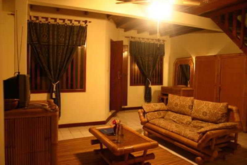Hotel Puri Cendana Bali Seminyak